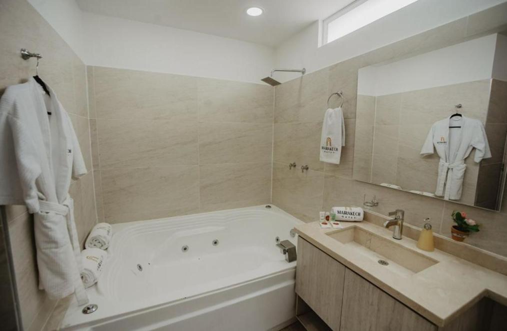 Club De Bienestar Ilar Marrakech Hotel กาลี ภายนอก รูปภาพ